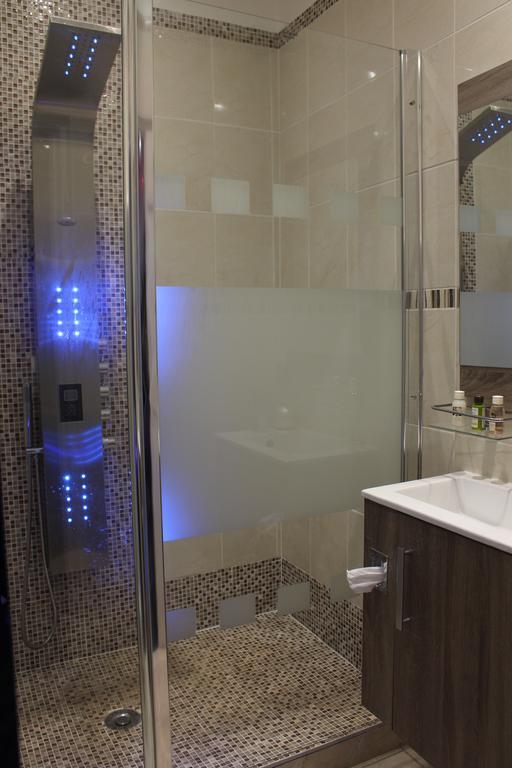 Le Love Spa Lyon Szoba fotó